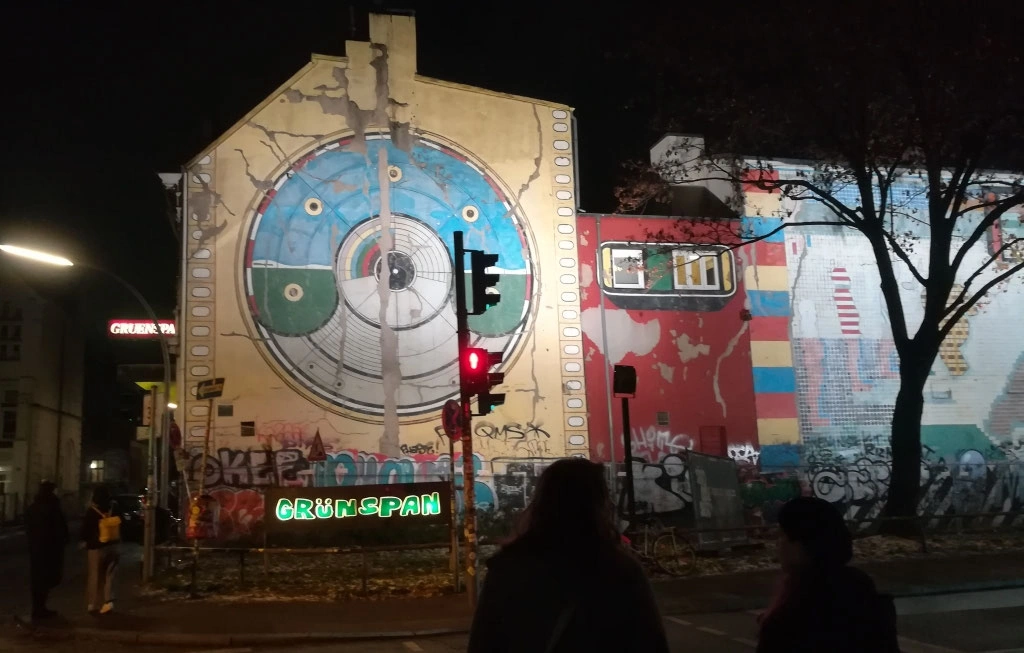 Photo of the „Grünspan" on Hamburg’s Reeperbahn.